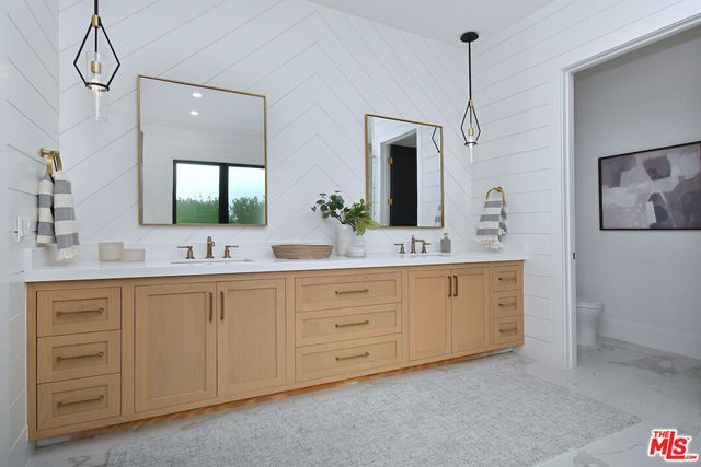 $2,675,000 | 4809 Genesta Avenue, Encino, CA 91316