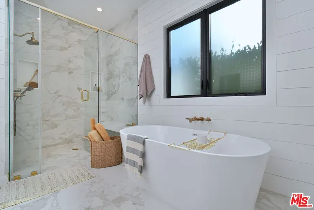 $2,675,000 | 4809 Genesta Avenue, Encino, CA 91316