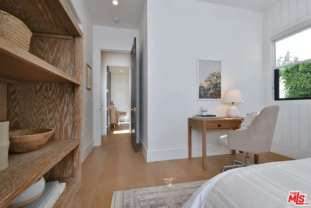 $2,675,000 | 4809 Genesta Avenue, Encino, CA 91316