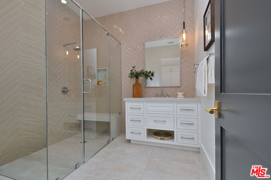 4809 Genesta Avenue Encino, CA 91316 - Photo 42 of 52