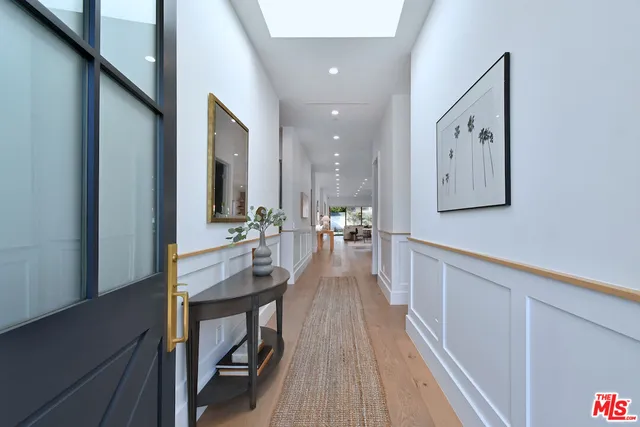 $2,675,000 | 4809 Genesta Avenue, Encino, CA 91316