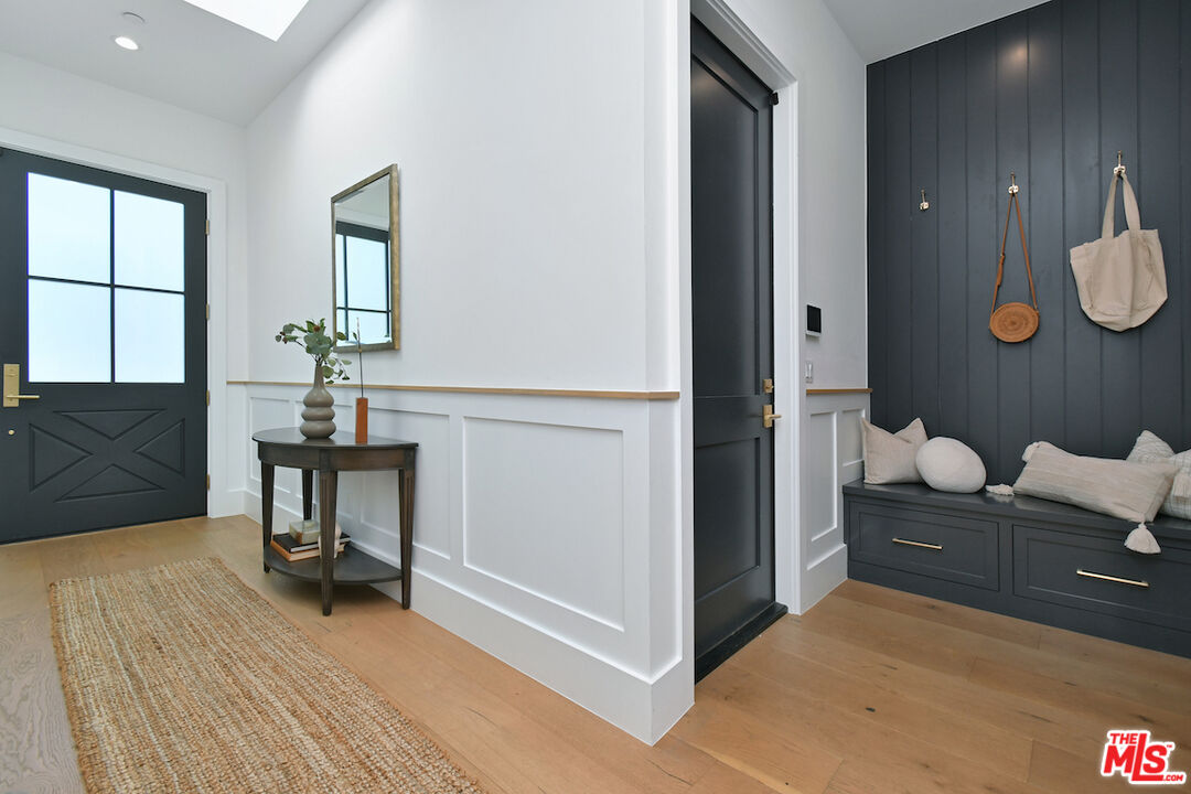 4809 Genesta Avenue Encino, CA 91316 - Photo 7 of 52