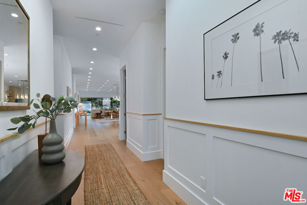 4809 Genesta Avenue Encino, CA 91316 - Photo 8 of 52