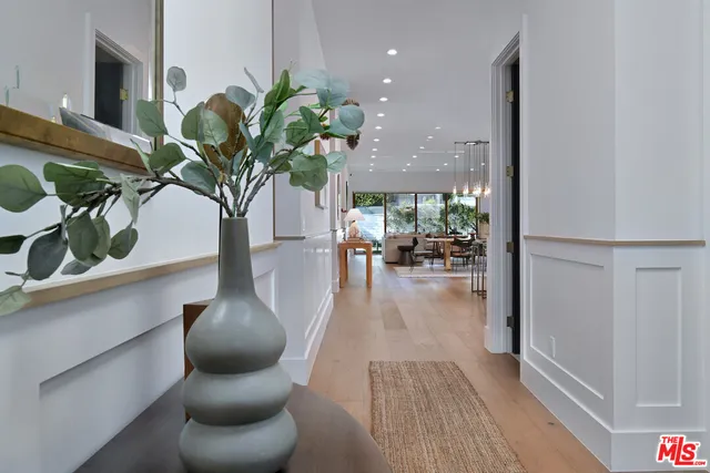 $2,675,000 | 4809 Genesta Avenue, Encino, CA 91316