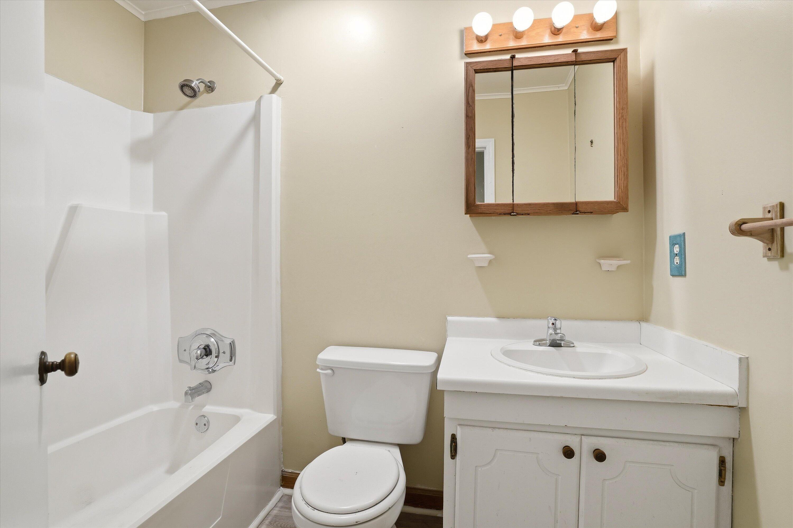 227 Farm Road Goose Creek, SC 29445 - Photo 22 of 36 full bathroom