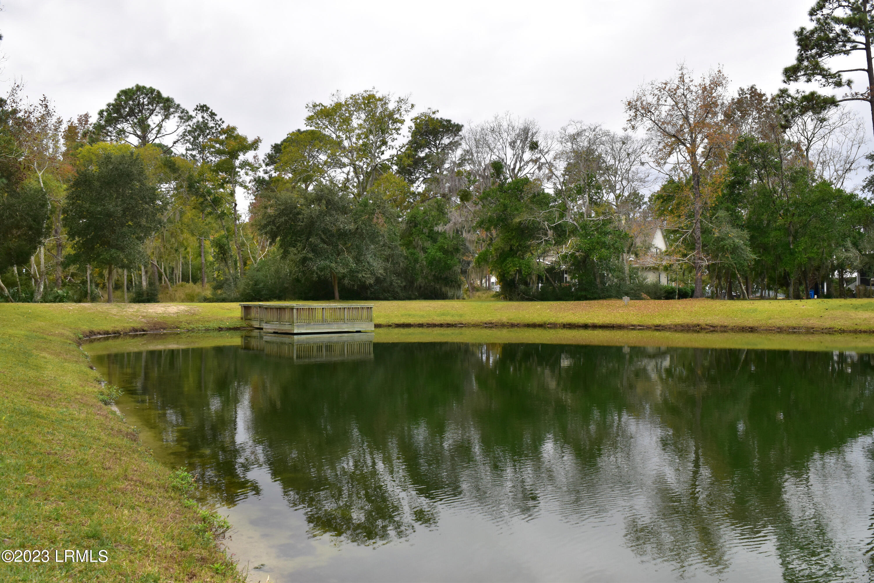435 Distant Island Drive Beaufort, SC 29907 - Photo 3 of 18 DSC_0914