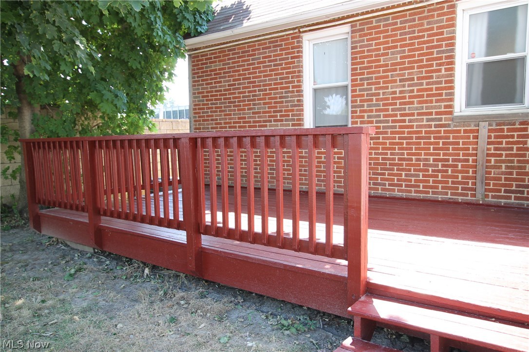 1405 South Green Road Cleveland, OH 44121 - Photo 27 of 29 Newly Painted Deck off Sunroom...