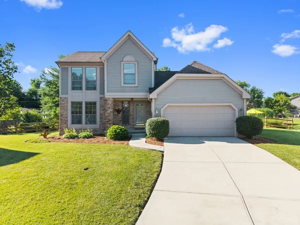 $389,900 | 4554 Brittwood Circle, Batavia, OH 45103