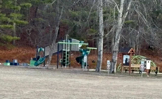 $79,900 | 27 Sugar Loaf Drive, Unit 14, Ossipee, NH 03814