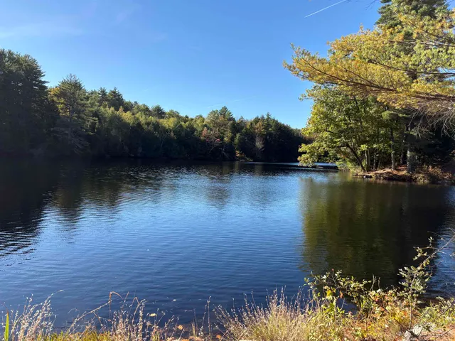 $79,900 | 27 Sugar Loaf Drive, Unit 14, Ossipee, NH 03814