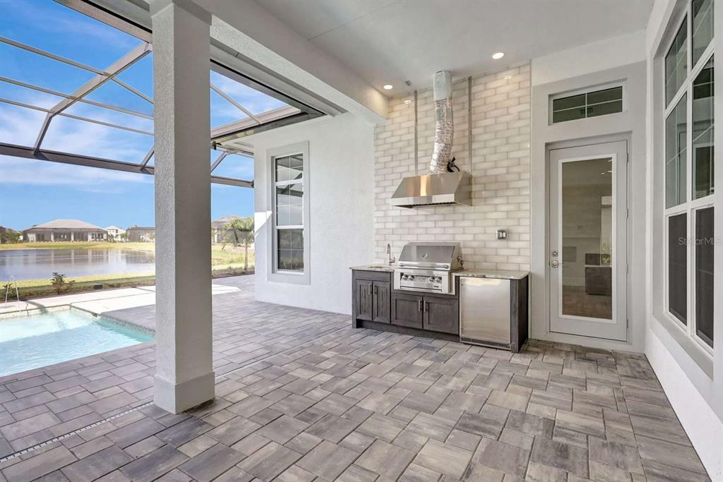 1201 Blue Shell Loop Sarasota, FL 34240 - Photo 19 of 24