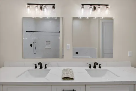$1,100,000 | 1056 Glenoak Drive, Corpus Christi, TX 78418