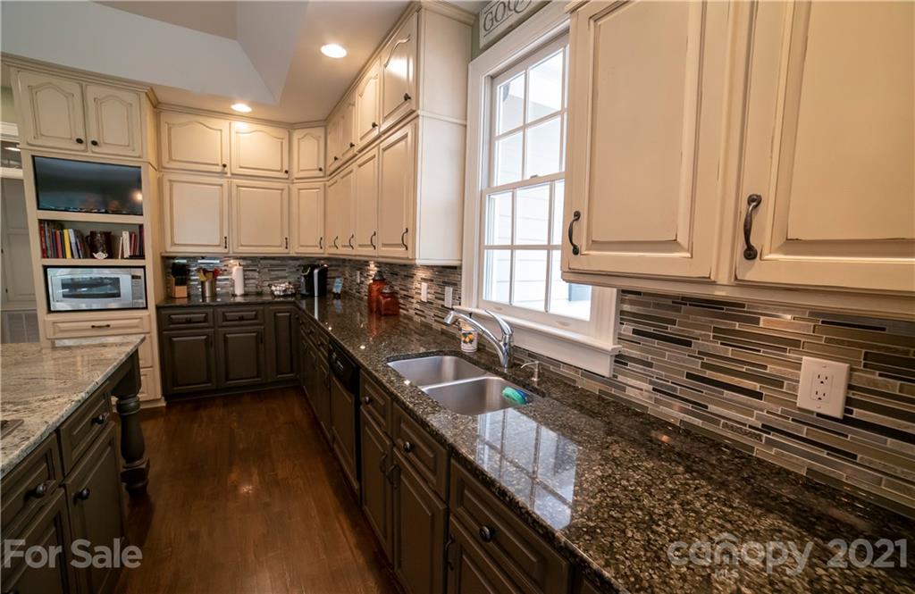 100 Lost Corner Road Morganton, NC 28655 - Photo 16 of 46 Gallery Image 16