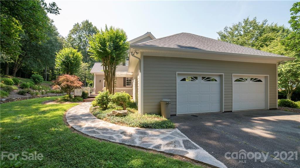100 Lost Corner Road Morganton, NC 28655 - Photo 4 of 46 Gallery Image 4
