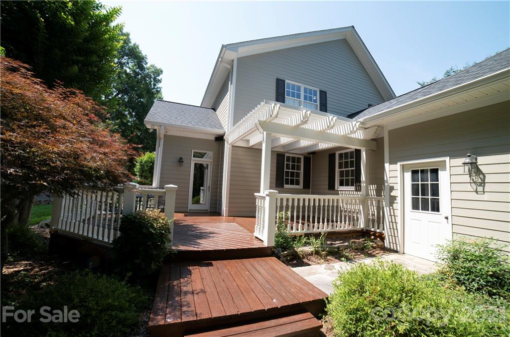 100 Lost Corner Road Morganton, NC 28655 - Photo 5 of 46 Gallery Image 5