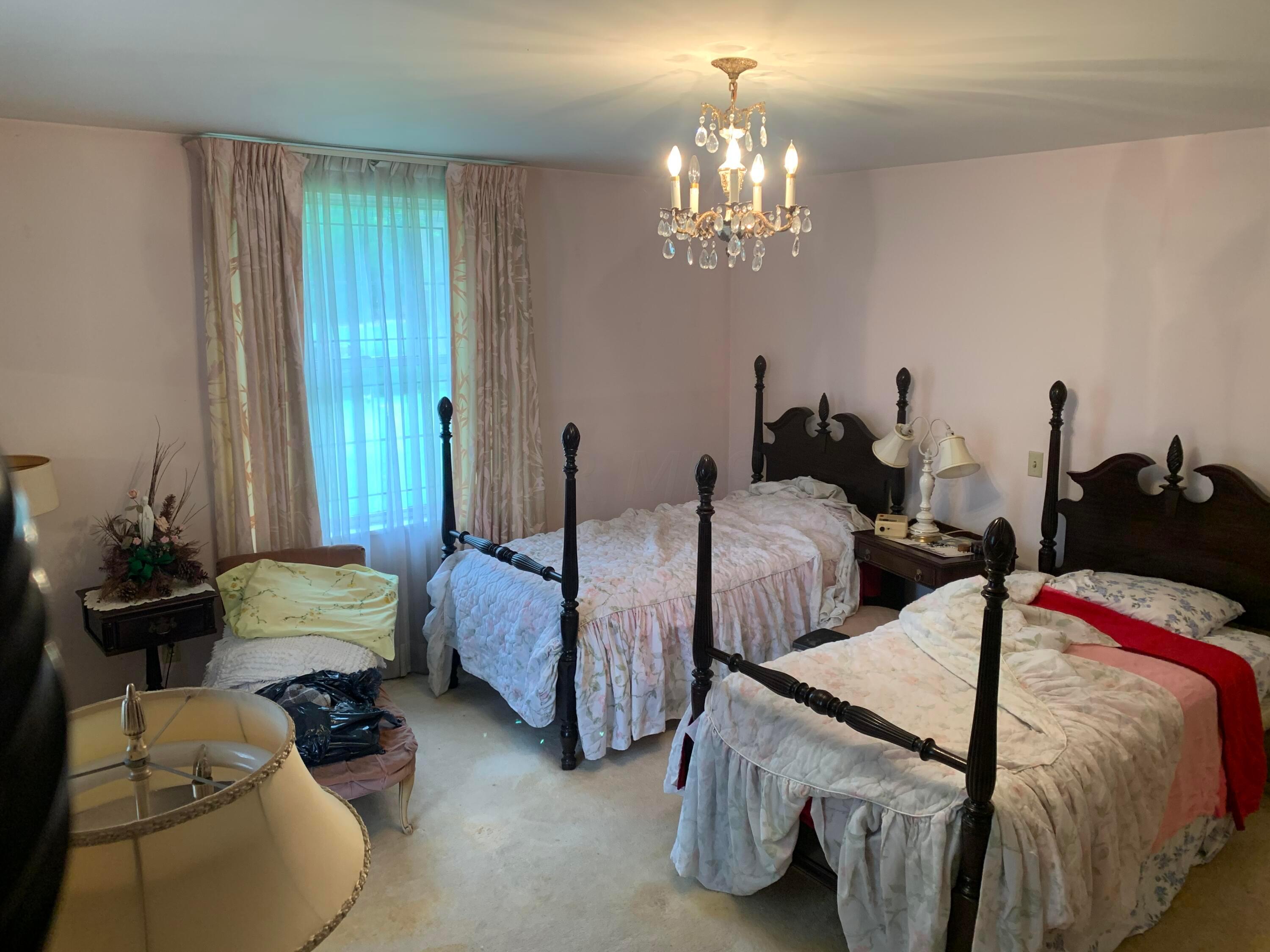 1333 Haddon Road Columbus, OH 43209 - Photo 11 of 25 Gallery Image 11