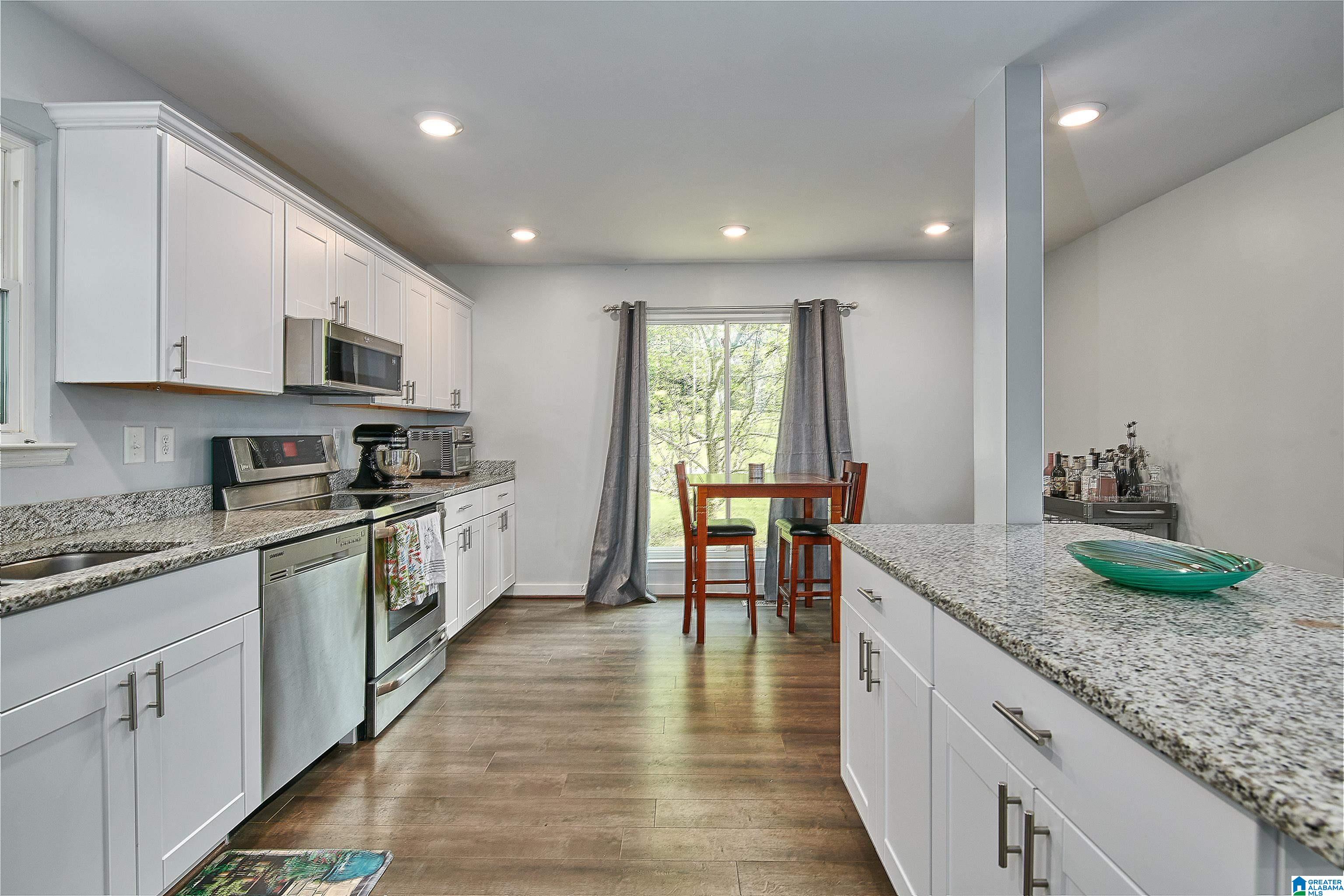 5645 Hampton Road Birmingham, AL 35210 - Photo 5 of 46