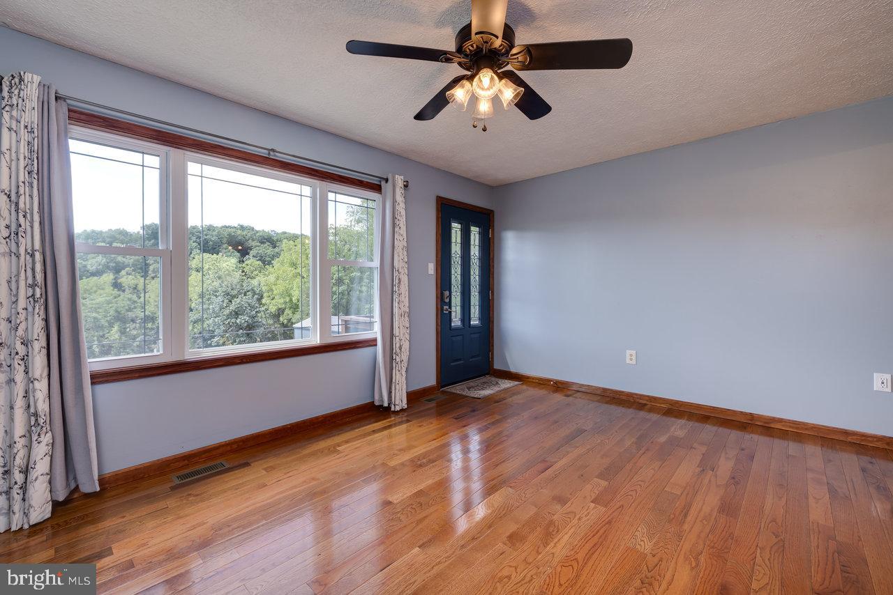 3368 Swover Creek Road Edinburg, VA 22824 - Photo 12 of 95