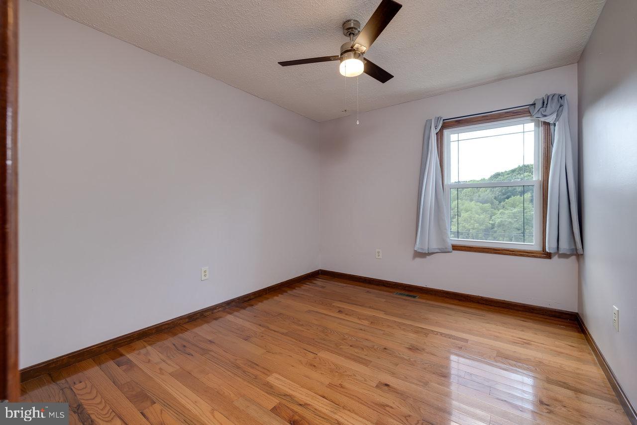 3368 Swover Creek Road Edinburg, VA 22824 - Photo 19 of 95