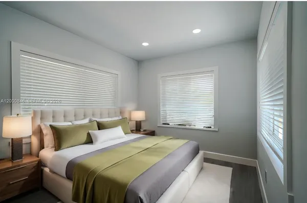 $2,100,000 | 8390 Southwest 64th Street, Miami, FL 33143