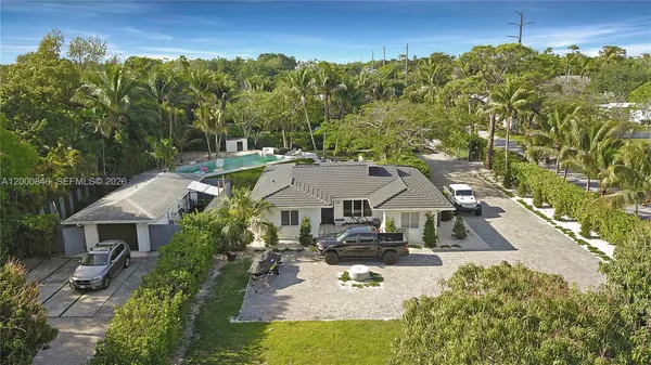 $2,100,000 | 8390 Southwest 64th Street, Miami, FL 33143