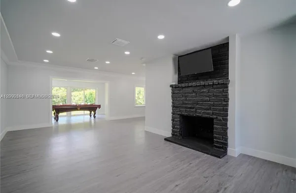 $2,100,000 | 8390 Southwest 64th Street, Miami, FL 33143