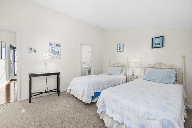 $919,000 | 500 Ocean Street, Unit 24, Hyannis, MA 02601