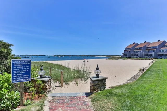 $919,000 | 500 Ocean Street, Unit 24, Hyannis, MA 02601