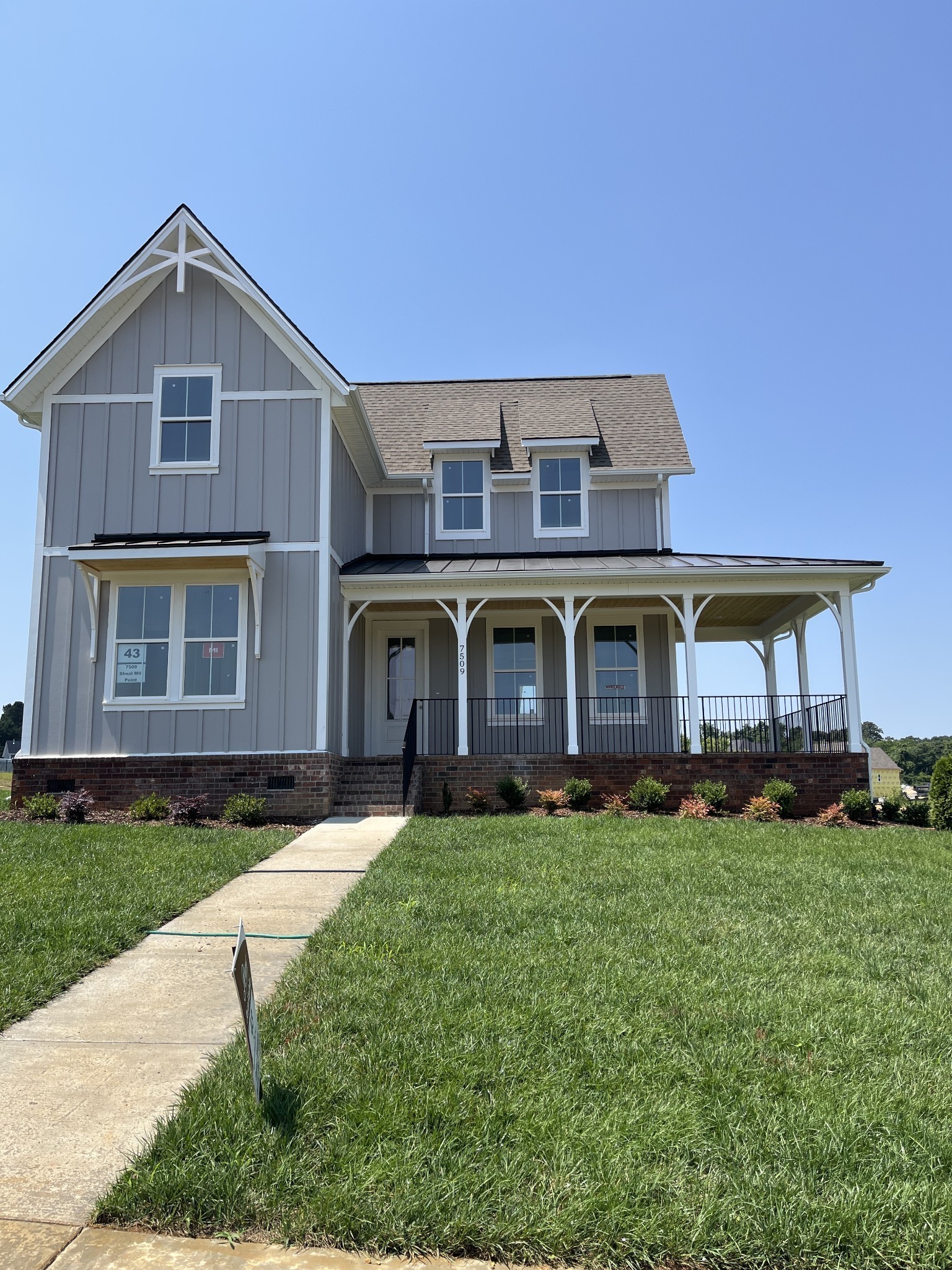 7509 Shoal Mill Point Fairview, TN 37062 - Photo 2 of 43