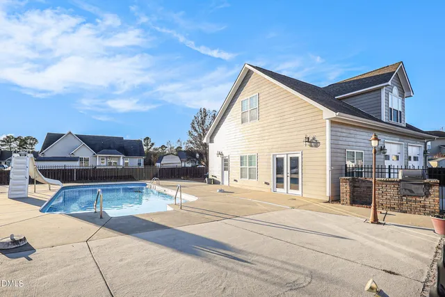 $650,000 | 2812 Guildsmen Court, Fayetteville, NC 28306