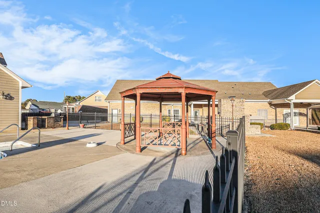 $650,000 | 2812 Guildsmen Court, Fayetteville, NC 28306