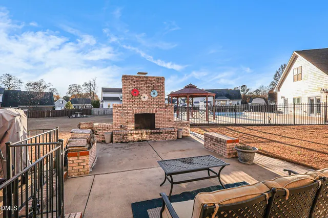 $650,000 | 2812 Guildsmen Court, Fayetteville, NC 28306