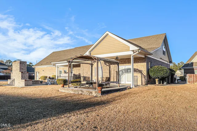 $650,000 | 2812 Guildsmen Court, Fayetteville, NC 28306