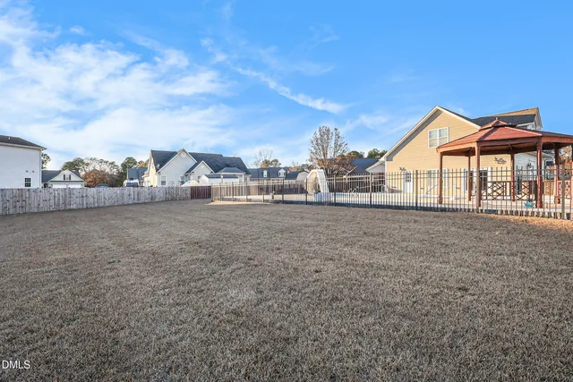 $650,000 | 2812 Guildsmen Court, Fayetteville, NC 28306