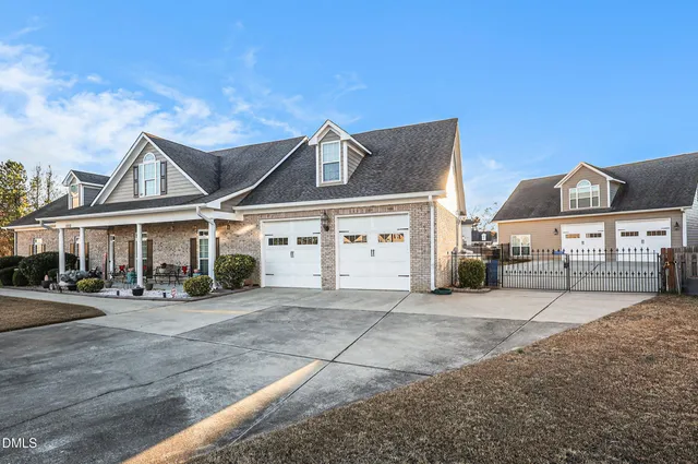 $650,000 | 2812 Guildsmen Court, Fayetteville, NC 28306