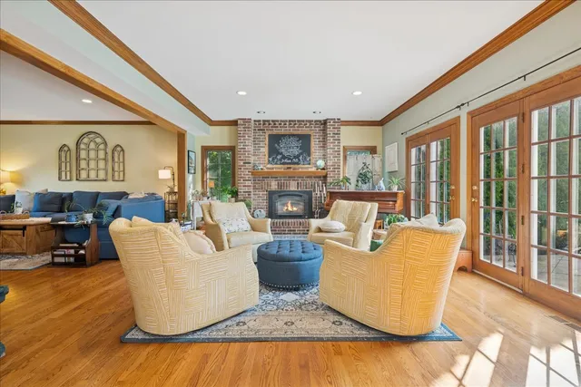 $1,150,000 | 15 Mulberry Drive, Hawthorn Woods, IL 60047