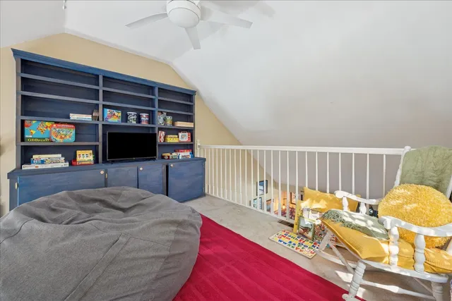 $1,150,000 | 15 Mulberry Drive, Hawthorn Woods, IL 60047