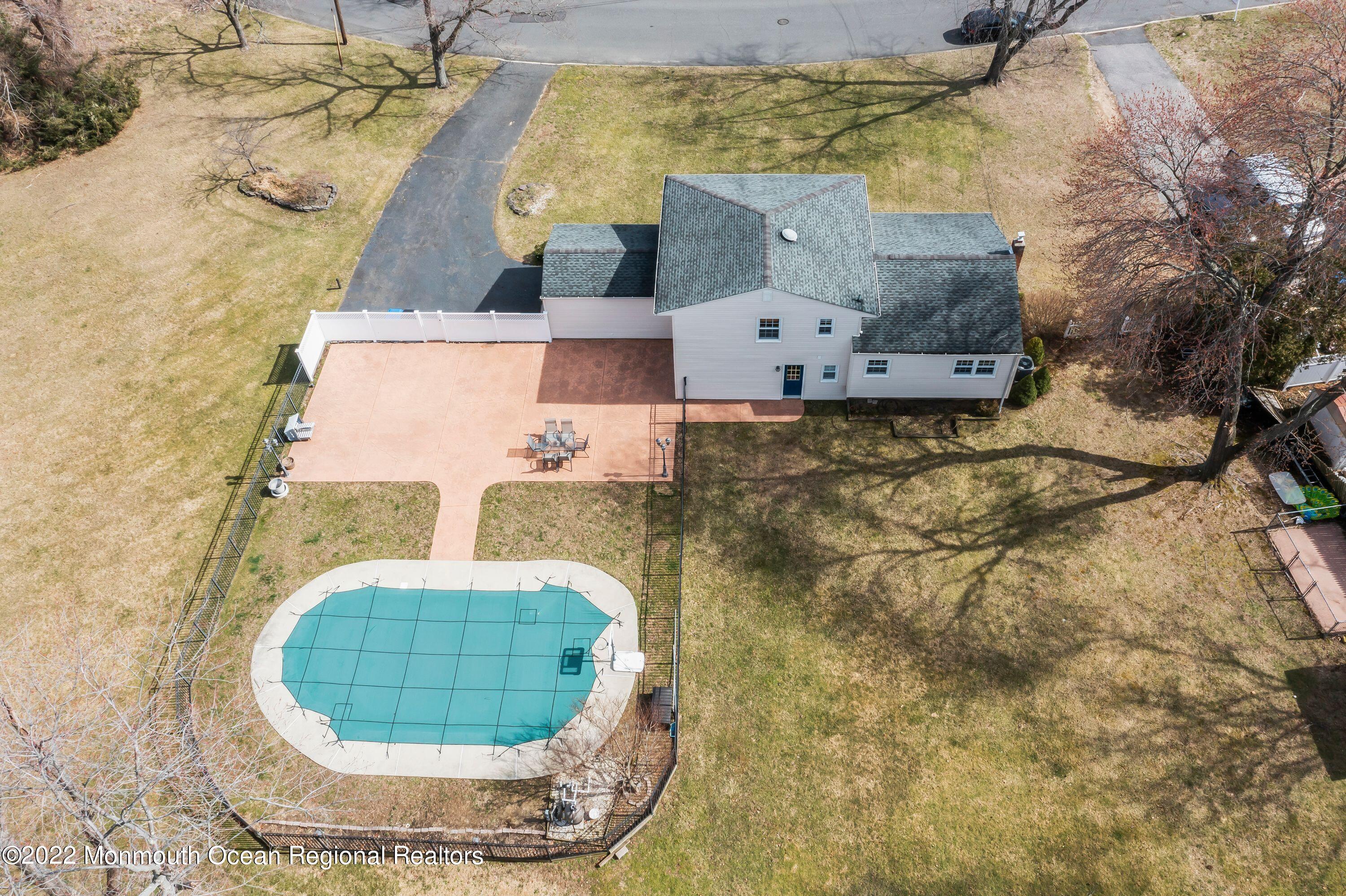 151 Cherry Tree Lane Middletown, NJ 07748 - Photo 6 of 32 rv8K6U-Y