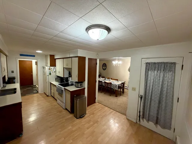 $274,900 | 910 Elizabeth Court, Mount Pleasant, MI 48858