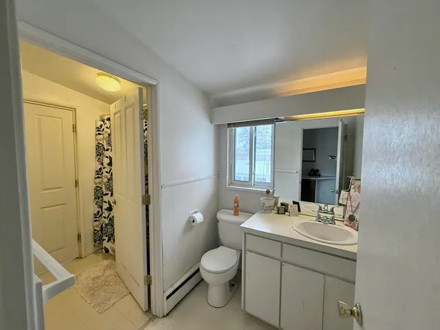 $264,900 | 910 Elizabeth Court, Mount Pleasant, MI 48858