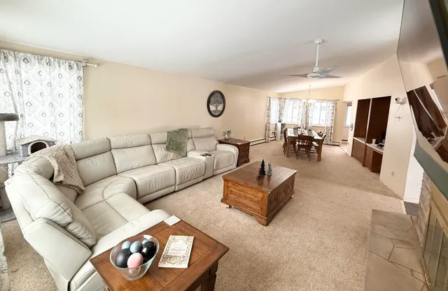 $264,900 | 910 Elizabeth Court, Mount Pleasant, MI 48858