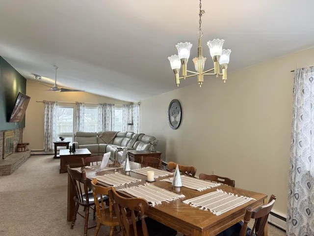 $264,900 | 910 Elizabeth Court, Mount Pleasant, MI 48858