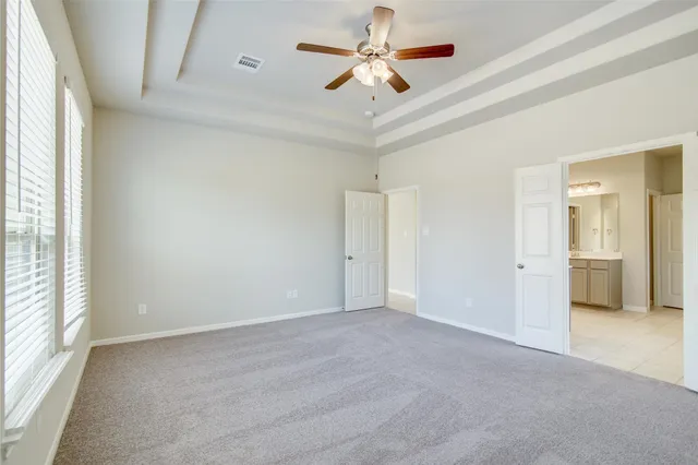 $455,570 | 2502 Caspian Crk Lane, Iowa Colony, TX 77583