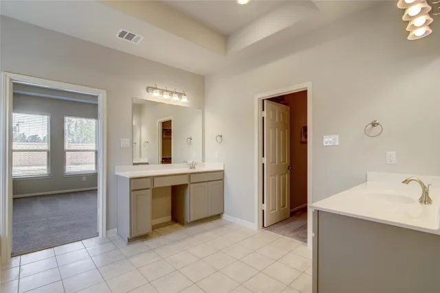 $455,570 | 2502 Caspian Crk Lane, Iowa Colony, TX 77583