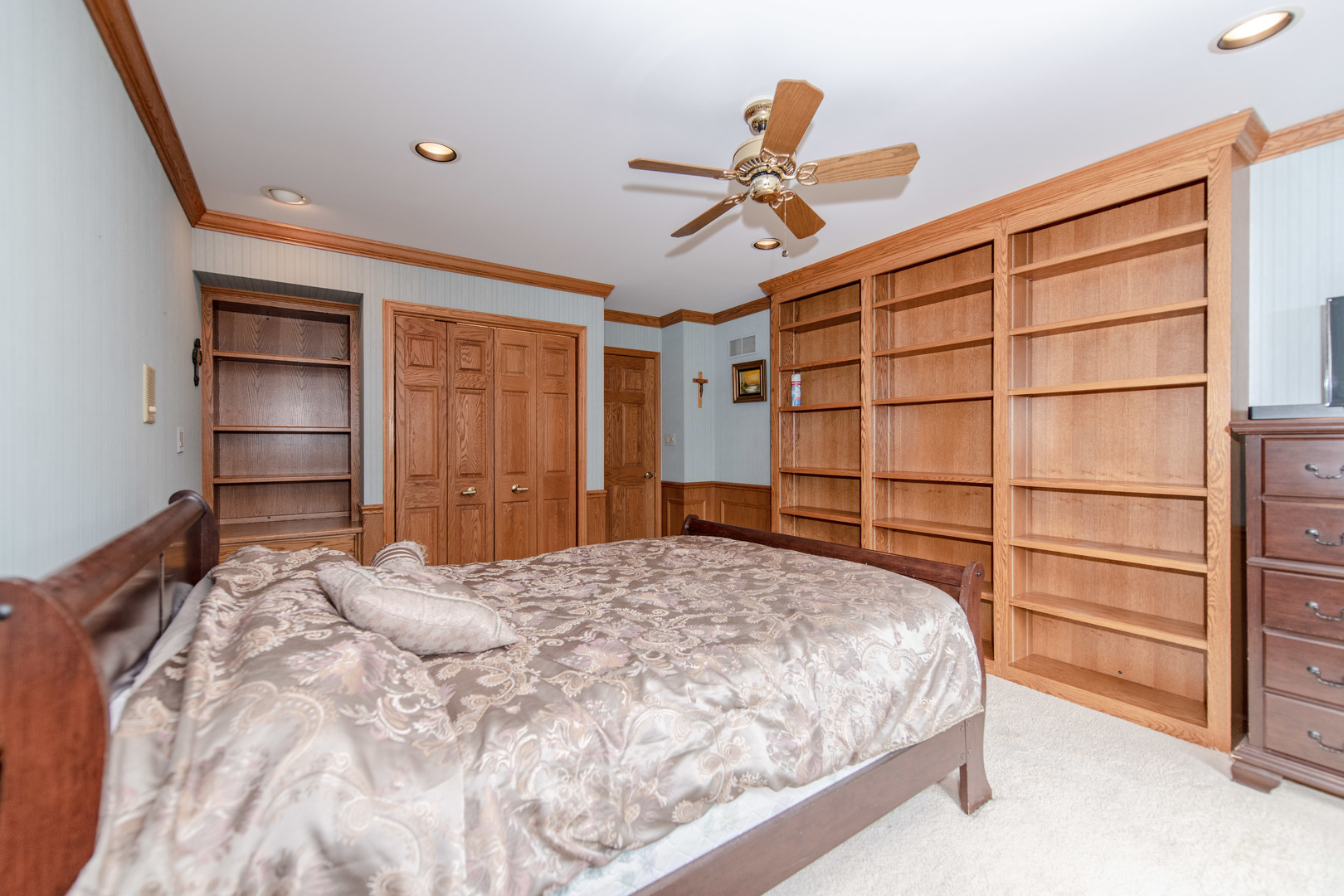 717 Westridge Road Joliet, IL 60431 - Photo 38 of 68 a bedroom with a bed and a window