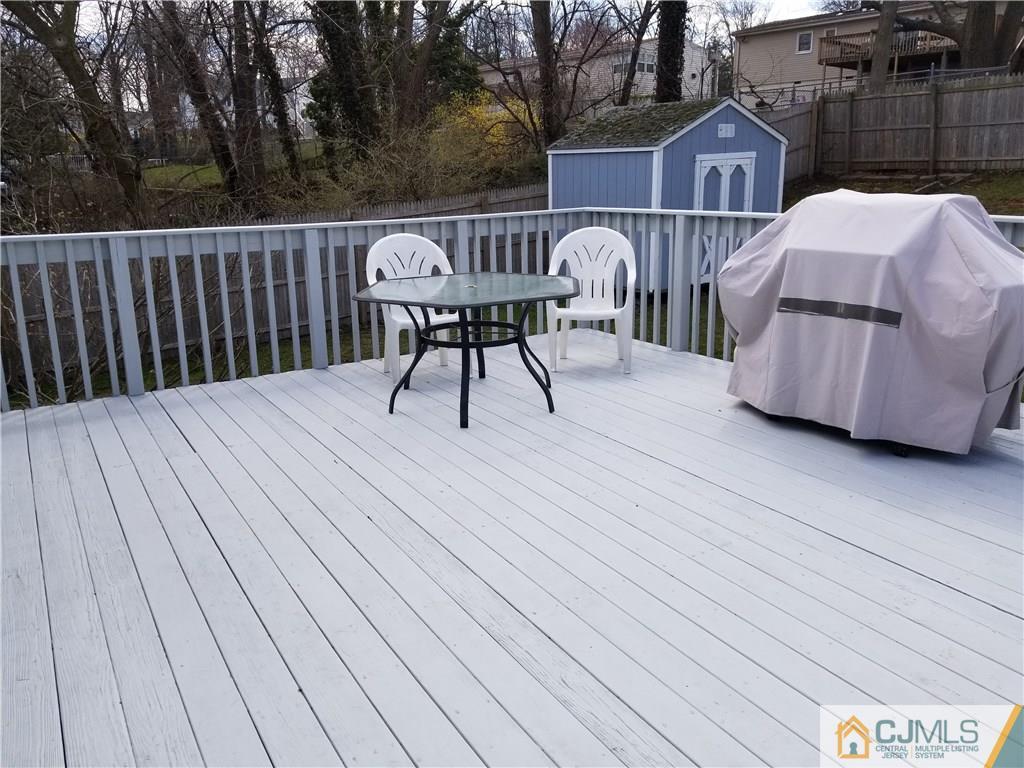 47 Harmon Road Edison, NJ 08837 - Photo 22 of 24