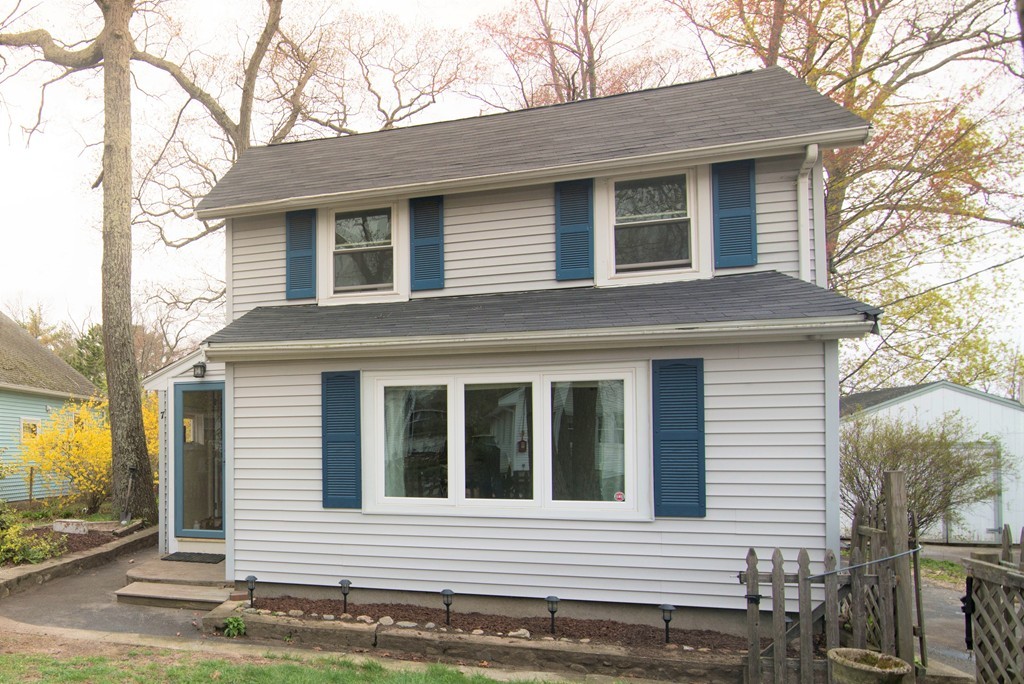 7 Cogswell Road North Reading, MA 01864 - Photo 1 of 29 Gallery Image 1