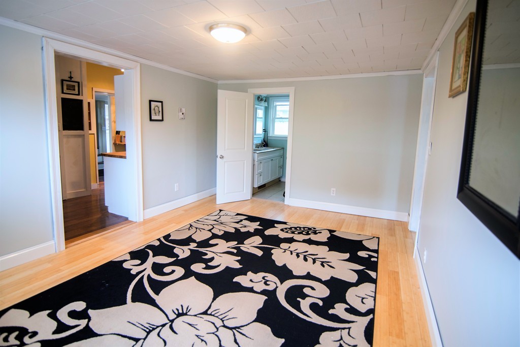 7 Cogswell Road North Reading, MA 01864 - Photo 11 of 29 Gallery Image 11