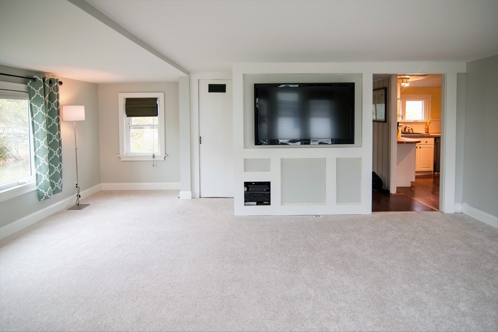 7 Cogswell Road North Reading, MA 01864 - Photo 14 of 29 Gallery Image 14