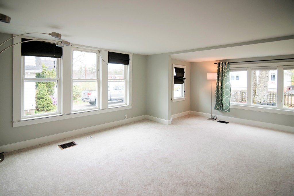 7 Cogswell Road North Reading, MA 01864 - Photo 15 of 29 Gallery Image 15